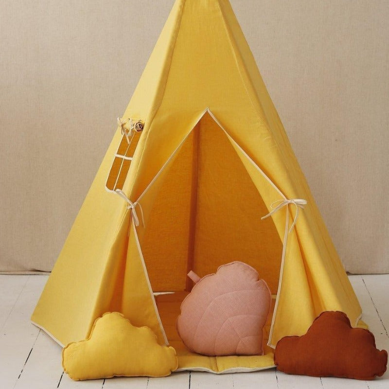 Ensemble-tipi-et-tapis-Honey