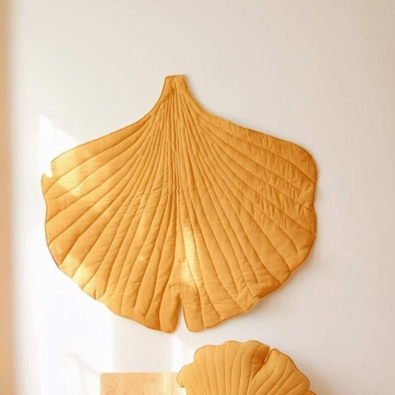 Tapis-Feuille-de-Ginkgo-en-Lin-Mangue