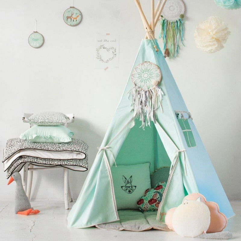 Tente-Tipi-Menthe-Brouillard-Pompons