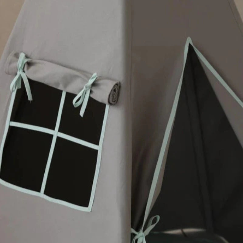 tente-tipi-avec-guirlande