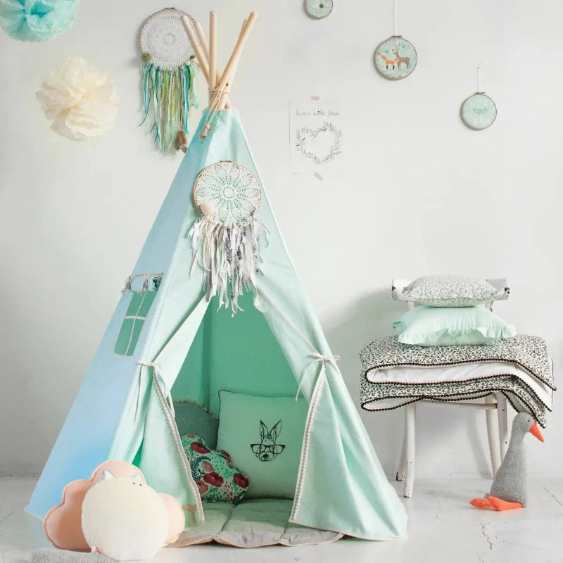 tipi-vert-menthe-brouillard