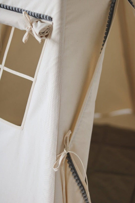 Tente-Tipi-Gris-avec-Pompons-haute-qualite