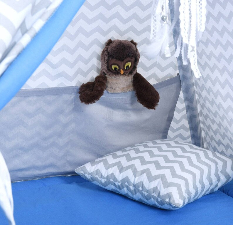 interieur-tipi-garcon-gris-et-bleu