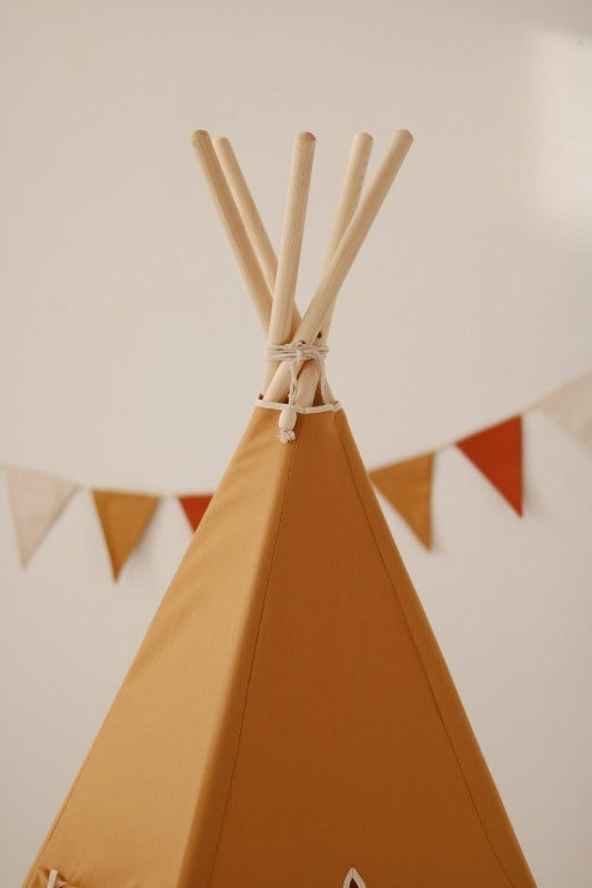 Tente-Tipi-Ocre-armature-bois