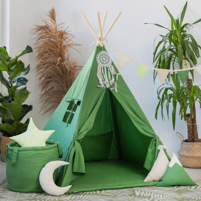 Tipi-Indien-Garcon-vert