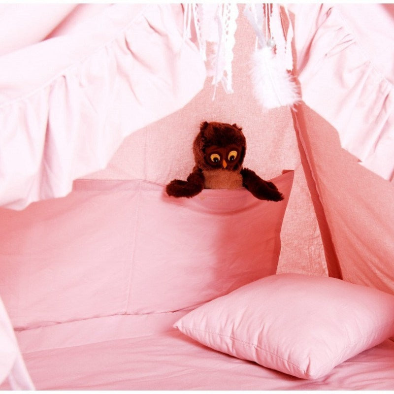 interieur-tipi-bebe-rose
