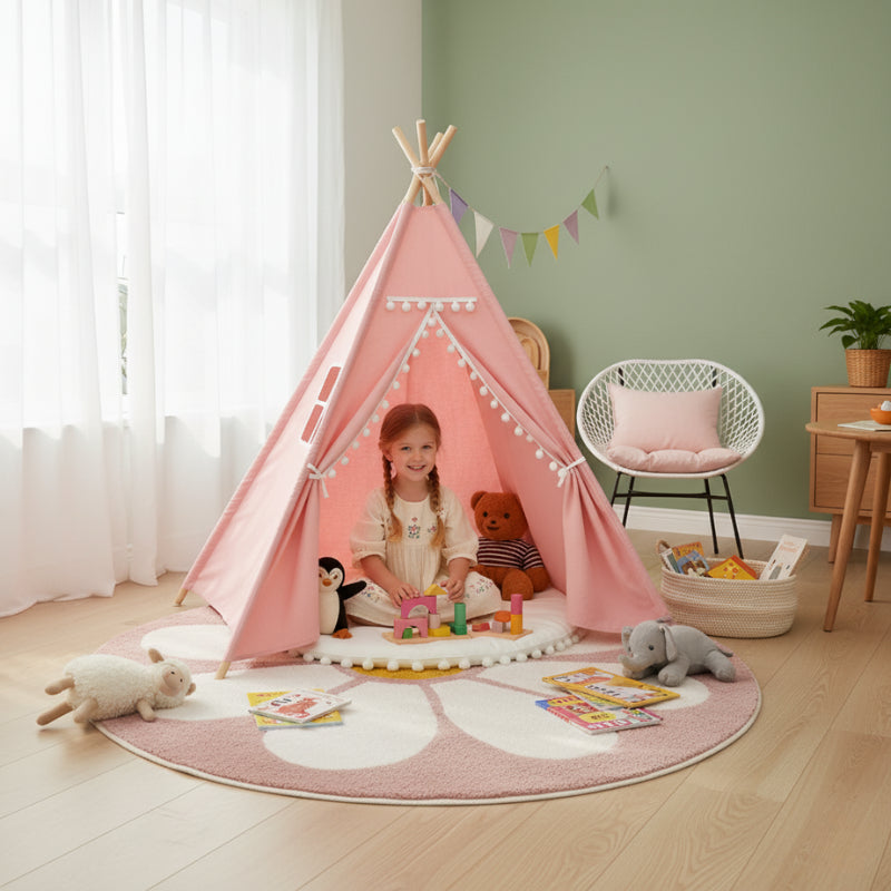 tipi-fille-avec-tapis-marguerite